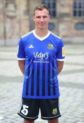 Das Team des 1. FC Saarbrücken am Donnerstag (12.07.2018) vor der Ludwigskirche in Saarbrücken. Im Bild: Tobias Jänicke ( 25).