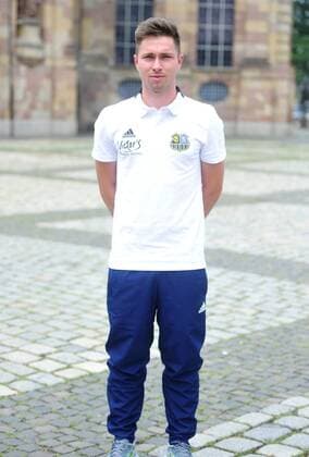 Das Team des 1. FC Saarbrücken am Donnerstag (12.07.2018) vor der Ludwigskirche in Saarbrücken. Im Bild: Christoph Fuhr (Athletiktrainer).