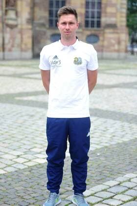 Das Team des 1. FC Saarbrücken am Donnerstag (12.07.2018) vor der Ludwigskirche in Saarbrücken. Im Bild: Christoph Fuhr (Athletiktrainer).