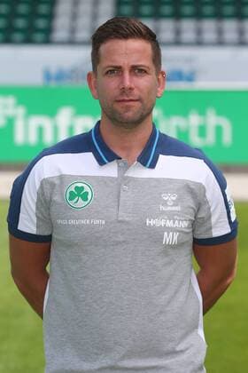 11.07.2018 - SpVgg Spielvereinigung Greuther Fürth Kleeblatt - 2. Fußball Bundesliga BL - Saison 2018 2019 - Fototermin Porträttermin Portraittermin - JüRa - Marius Koc (Physio SpVgg Greuther Fürth ) Einzelbild Einzelfoto Portrait Porträt Kopfbild