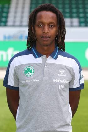 11.07.2018 - SpVgg Spielvereinigung Greuther Fürth Kleeblatt - 2. Fußball Bundesliga BL - Saison 2018 2019 - Fototermin Porträttermin Portraittermin - JüRa - Benjamin Ngarambe (Physio SpVgg Greuther Fürth ) Einzelbild Einzelfoto Portrait Porträt Kopfbild