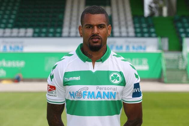 11.07.2018 - SpVgg Spielvereinigung Greuther Fürth Kleeblatt - 2. Fußball Bundesliga BL - Saison 2018 2019 - Fototermin Porträttermin Portraittermin - JüRa - Daniel Keita-Ruel (10. SpVgg Greuther Fürth ) Einzelbild Einzelfoto Portrait Porträt Kopfbild