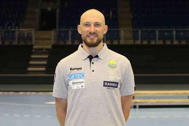 Co-Trainer Yves Grafenhorst (SC Magdeburg) - 1.BL Handball Bundesliga Saison 2018-2019 offizeller Fototermin Porträttermin 2018 2019 SC Magdeburg in der GETEC Arena in Magdeburg - Einzelbild,Portrait,Deutschland, Handball, Mann, Maenner,11.07.2018