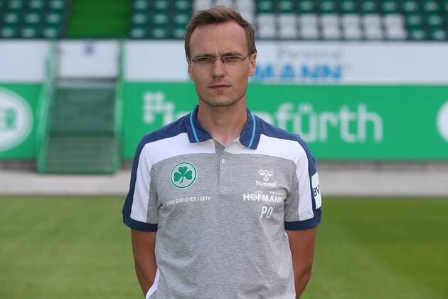 11.07.2018 - SpVgg Spielvereinigung Greuther Fürth Kleeblatt - 2. Fußball Bundesliga BL - Saison 2018 2019 - Fototermin Porträttermin Portraittermin - JüRa - Dr. Pascal Oppel (Teamarzt SpVgg Greuther Fürth )