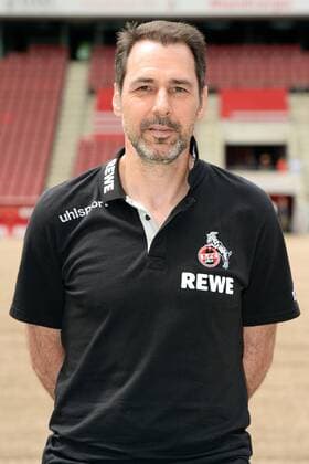 Mannschaftsarzt Dr. Paul Klein, 1. FC Köln, 2. BL, Porträttermin 2018 2019