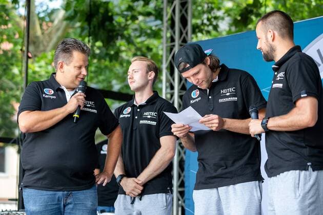 14.07.2018 - Handball -1. Bundesliga - Saison 2018 2019 - HC Erlangen HCE - Saisoneröffnung - Saisoneröffnung am Schlossplatz - ThHa - Axel Fischer (Hallensprecher HC Erlangen HCE ) Maximilian Lux (10, HC Erlangen HCE ) Johannes Sellin (5, HC Erlangen HCE ) Florian von Gruchalla (36, HC Erlangen HCE )