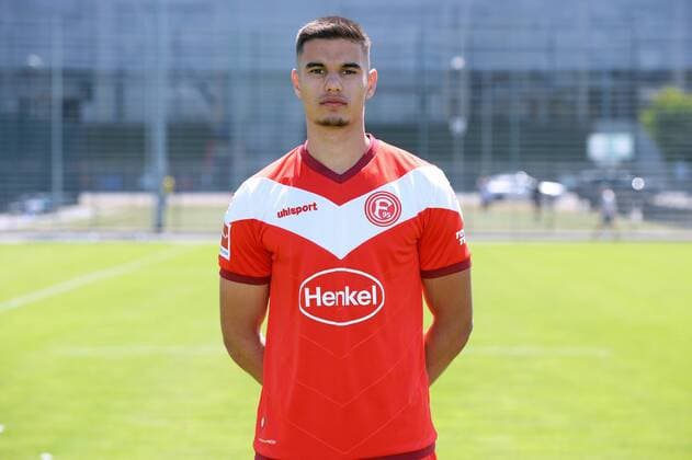 Georgios Siadas; Fortuna Düsseldorf; 1. BL, Porträttermin 2018 2019