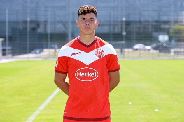 Taylan Duman; Fortuna Düsseldorf; 1. BL, Porträttermin 2018 2019