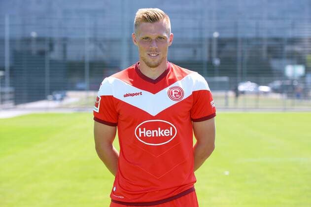 Rouwen Hennings; Fortuna Düsseldorf; 1. BL, Porträttermin 2018 2019
