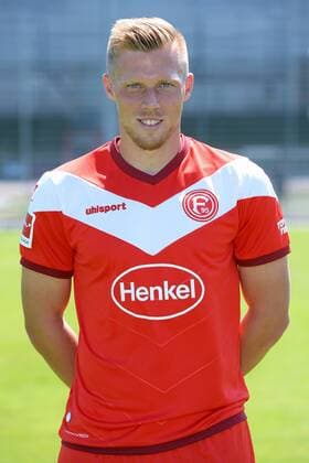 Rouwen Hennings; Fortuna Düsseldorf; 1. BL, Porträttermin 2018 2019