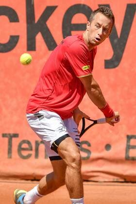 GER, 1. Tennis-Point Bundesliga Herren, Badwerk Gladbacher HTC vs. fläsh TC Weinheim 1902 1 15.07.2018, Badwerk Gladbacher HTC, GER, 1. TP-BL, Badwerk Gladbacher HTC vs. fläsh TC Weinheim 1902 1, im Bild Kohlschreiber, Philipp GER beim Rückhandschlag