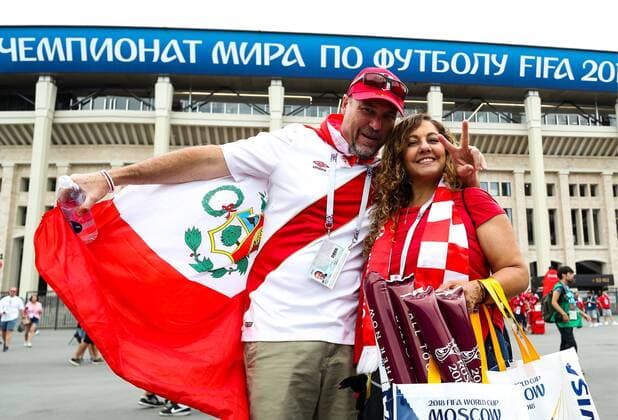 FuÃŸball, WM Finale 2018 in Moskau, Frankreich - Kroatien MOSCOW, RUSSIA - JULY 15, 2018: Croatia s fan seen outside Luzhniki Stadium ahead of the 2018 FIFA World Cup WM Weltmeisterschaft Fussball Final match between France and Croatia. Mikhail Tereshchenko TASS  TS0897A2