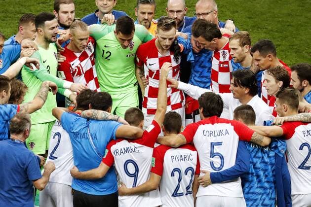 Fußball, WM Finale 2018 in Moskau, Frankreich - Kroatien MOSCOW, 15-07-2018 , World Cup 2018 , Luzhniki Stadium, Croatia dejected after losing the 2018 World Cup Final France - Croatia . France - Croatia  x2349543x