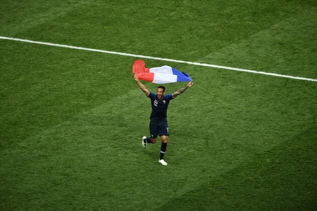 Fußball, WM Finale 2018 in Moskau, Frankreich - Kroatien Corentin Tolisso of France celebrates after France defeated Croatia in their final match during the 2018 FIFA World Cup WM Weltmeisterschaft Fussball in Moscow, Russia, 15 July 2018. France slashes Croatia to win World Cup for second time  20180716_82956