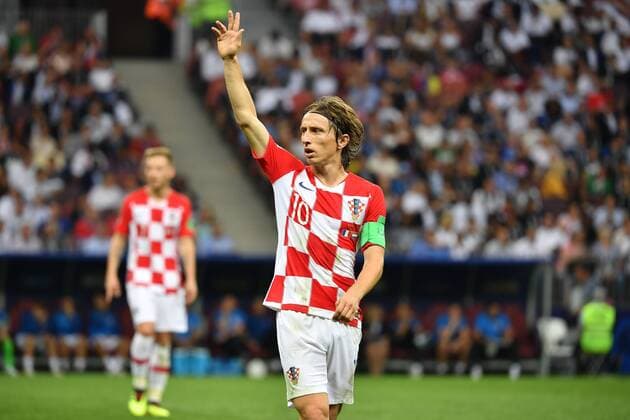 Fußball, WM Finale 2018 in Moskau, Frankreich - Kroatien Luka MODRIC (CRO), Gestik,gibt Anweisungen, Aktion,Einzelbild,angeschnittenes Einzelmotiv,Halbfigur,halbe Figur. Frankreich (FRA) - Kroatien (CRO) 4-2, Finale, Spiel 64, am 15.07.2018 in Moskau; Luzhniki Stadion. Fussball Weltmeisterschaft 2018 in Russland vom 14.06. - 15.07.2018.