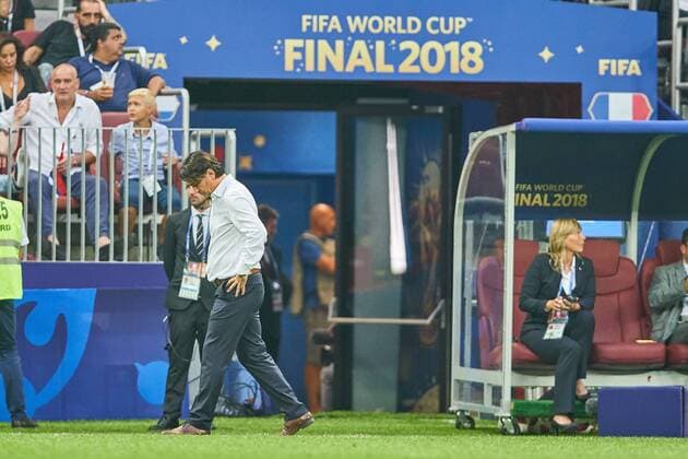 France - Croatia, Soccer, Moscow, July 15, 2018 Zlatko DALIC, Croatia headcoach, sad, disappointed, angry, Emotions, disappointment, frustration, frustrated, sadness, desperate, despair, FRANCE - CROATIA 4-2 Football FIFA World Cup WM Weltmeisterschaft Fussball 2018 RUSSIA, Final, Season 2018 2019, July 15, 2018 in Luzhniki Stadium Moscow, Russia. Photo: MAGICS Peter Schatz