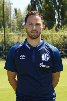 Trainer Domenico Tedesco; FC Schalke 04; 1.BL, Porträttermin 2018 2019