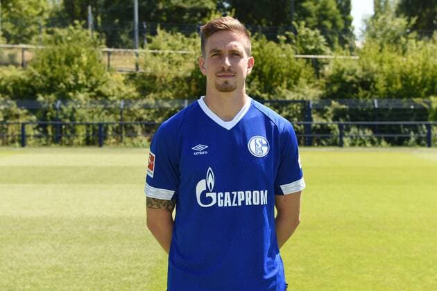 Bastian Oczipka; FC Schalke 04; 1.BL, Porträttermin 2018 2019