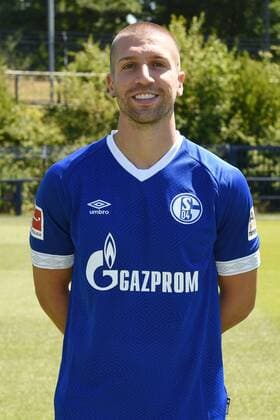 Matija Nastasic; FC Schalke 04; 1.BL, Porträttermin 2018 2019