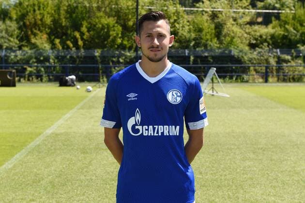 Steven Skrzybski; FC Schalke 04; 1.BL, Porträttermin 2018 2019