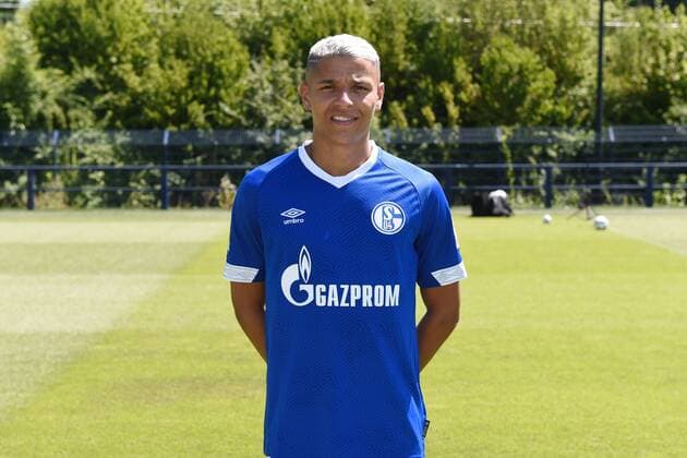 Amine Harit; FC Schalke 04; 1.BL, Porträttermin 2018 2019