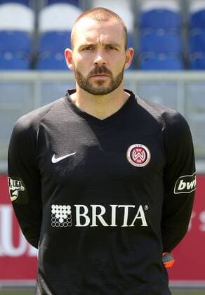 16.07.2018, xxxx, Fussball 3.Liga, SV Wehen Wiesbaden Fototermin 2018 - Porträttermin 2018 2019 emspor, v.l. Torwart Markus Kolke (SV Wehen Wiesbaden) Wiesbaden