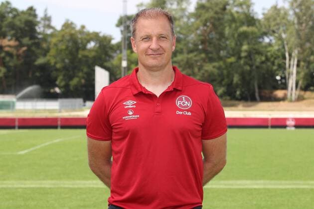 16.07.2018 - 1. FC Nürnberg Nuernberg FCN Club - 1. Fußball Bundesliga BL - Saison 2018 2019 - Fototermin Porträttermin Portraittermin - DaMa - Florian Klausner (Athletik- und Reha-Trainer 1. FC Nürnberg FCN ) Einzelbild Einzelfoto Portrait Porträt Kopfbild