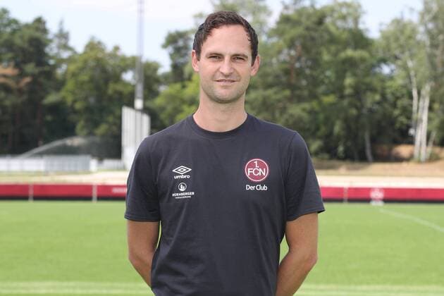 16.07.2018 - 1. FC Nürnberg Nuernberg FCN Club - 1. Fußball Bundesliga BL - Saison 2018 2019 - Fototermin Porträttermin Portraittermin - DaMa - Sascha Rurainski (Physiotherapeut 1. FC Nürnberg FCN ) Einzelbild Einzelfoto Portrait Porträt Kopfbild