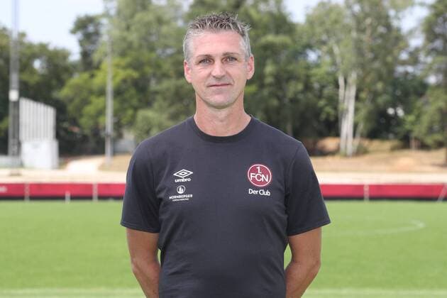 16.07.2018 - 1. FC Nürnberg Nuernberg FCN Club - 1. Fußball Bundesliga BL - Saison 2018 2019 - Fototermin Porträttermin Portraittermin - DaMa - Marko Riegel (Zeugwart 1. FC Nürnberg FCN ) Einzelbild Einzelfoto Portrait Porträt Kopfbild