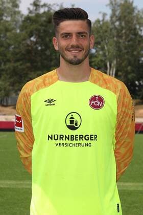 16.07.2018 - 1. FC Nürnberg Nuernberg FCN Club - 1. Fußball Bundesliga BL - Saison 2018 2019 - Fototermin Porträttermin Portraittermin - DaMa - Fabian Bredlow (1, 1. FC Nürnberg FCN ) Einzelbild Einzelfoto Portrait Porträt Kopfbild