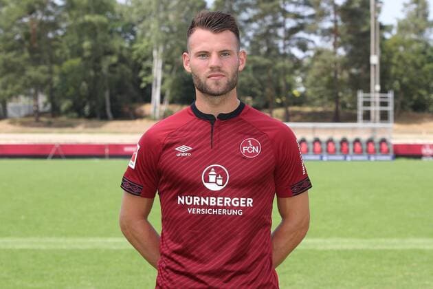 16.07.2018 - 1. FC Nürnberg Nuernberg FCN Club - 1. Fußball Bundesliga BL - Saison 2018 2019 - Fototermin Porträttermin Portraittermin - DaMa - Eduard Löwen (17, 1. FC Nürnberg FCN ) Einzelbild Einzelfoto Portrait Porträt Kopfbild