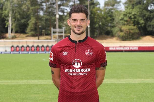 16.07.2018 - 1. FC Nürnberg Nuernberg FCN Club - 1. Fußball Bundesliga BL - Saison 2018 2019 - Fototermin Porträttermin Portraittermin - DaMa - Tim Leibold (23, 1. FC Nürnberg FCN ) Einzelbild Einzelfoto Portrait Porträt Kopfbild