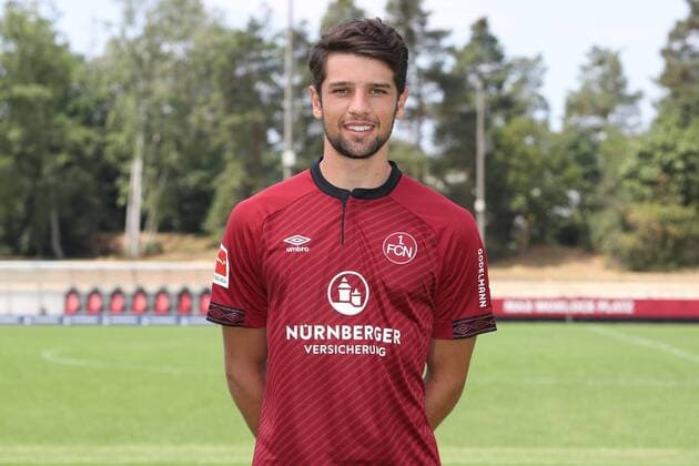 16.07.2018 - 1. FC Nürnberg Nuernberg FCN Club - 1. Fußball Bundesliga BL - Saison 2018 2019 - Fototermin Porträttermin Portraittermin - DaMa - Lukas Mühl (28, 1. FC Nürnberg FCN ) Einzelbild Einzelfoto Portrait Porträt Kopfbild