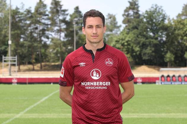 16.07.2018 - 1. FC Nürnberg Nuernberg FCN Club - 1. Fußball Bundesliga BL - Saison 2018 2019 - Fototermin Porträttermin Portraittermin - DaMa - Georg Margreitter (33, 1. FC Nürnberg FCN ) Einzelbild Einzelfoto Portrait Porträt Kopfbild