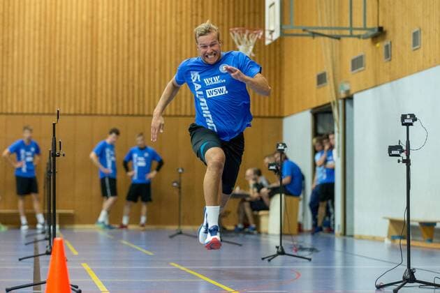 Max Darj ( 5, Bergischer HC) beim Sprinttest Leistungsdiagnostik Bergischer HC Tag 2, Handball, DKB Handball Bundesliga, 17.07.18 Solingen NRW Deutschland Sporthalle Heiligenstock