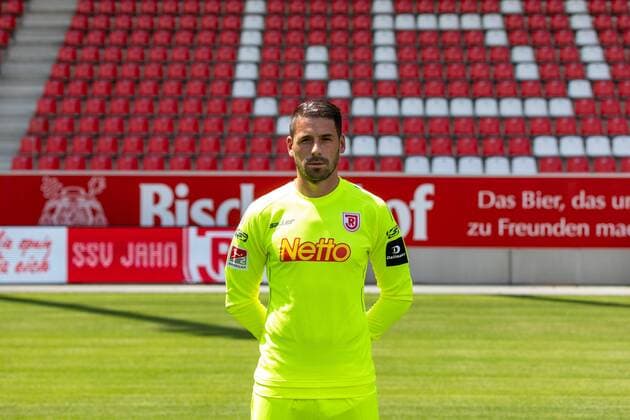 GER, Fussball, Herren, 2.BL, Saison 2018 2019, Porträttermin, 17.07.2018, SSV Jahn Regensburg Philipp Pentke; SSV Jahn Regensburg; 2.BL, PortraÌˆttermin 2018 2019,