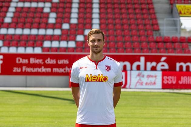 GER, Fussball, Herren, 2.BL, Saison 2018 2019, Porträttermin, 17.07.2018, SSV Jahn Regensburg Asger Sörensen; SSV Jahn Regensburg; 2.BL, PortraÌˆttermin 2018 2019,