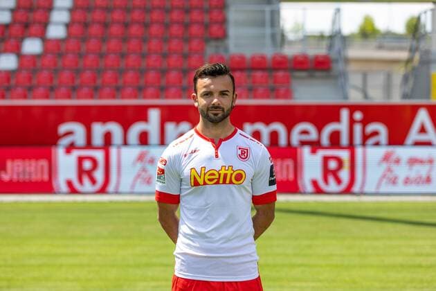 GER, Fussball, Herren, 2.BL, Saison 2018 2019, Porträttermin, 17.07.2018, SSV Jahn Regensburg Albion Vrenezi; SSV Jahn Regensburg; 2.BL, PortraÌˆttermin 2018 2019,