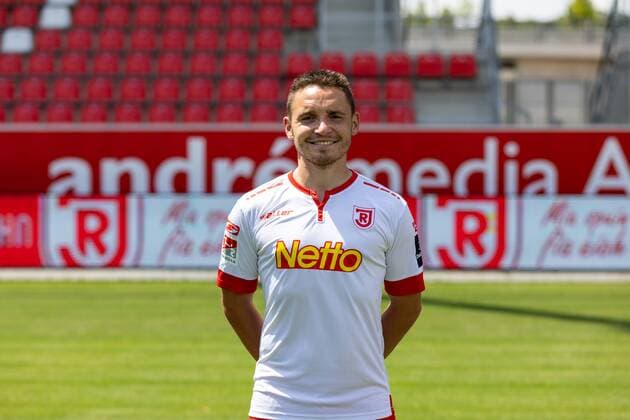 GER, Fussball, Herren, 2.BL, Saison 2018 2019, Porträttermin, 17.07.2018, SSV Jahn Regensburg Andreas Geipl; SSV Jahn Regensburg; 2.BL, PortraÌˆttermin 2018 2019,