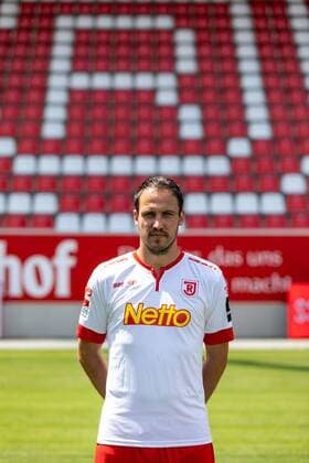 GER, Fussball, Herren, 2.BL, Saison 2018 2019, Porträttermin, 17.07.2018, SSV Jahn Regensburg Sebastian Freis; SSV Jahn Regensburg; 2.BL, PortraÌˆttermin 2018 2019,