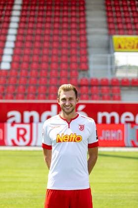 GER, Fussball, Herren, 2.BL, Saison 2018 2019, Porträttermin, 17.07.2018, SSV Jahn Regensburg Jonas Föhrenbach; SSV Jahn Regensburg; 2.BL, PortraÌˆttermin 2018 2019,