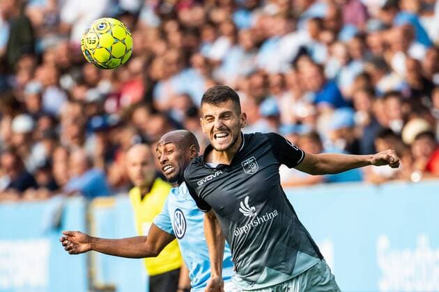 180717 Bujar Shabani of Drita and Fouad Bachirou of Malmö FF competes for the ball during the UEFA Champions League qualifying match between Malmö FF and Drita on July 17, 2018 in Malmö. Photo: Ludvig Thunman BILDBYRAN kod LT 35506 Copyright: LUDVIGxTHUNMAN BB180717LT014
