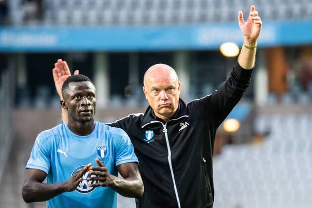 Sport Bilder des Tages 180717 Bonke Innocent and head coach Uwe Rösler of Malmö FF celebrate winning the UEFA Champions League qualifying match between Malmö FF and Drita on July 17, 2018 in Malmö. Photo: Ludvig Thunman BILDBYRAN kod LT 35506 Copyright: LUDVIGxTHUNMAN BB180717LT070