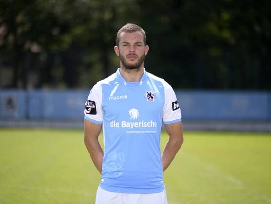 Simon Seferings; TSV 1860 München; 3.Liga, Porträttermin 2018 2019;