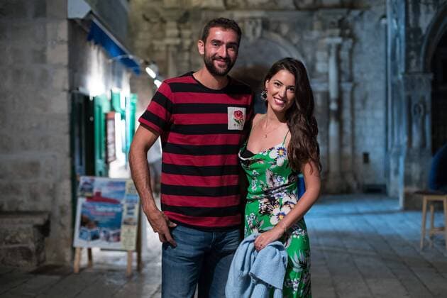 Sport Bilder des Tages Marin Cilic resting in Korcula 18.07.2018., Korcula - Tennis player Marin Cilic went for an evening walk in the company of his wife Kristina. They were stopped by tourists who wanted to take pictures with him. Marin Cilic is the seventh tennis player in the world  DavorxPuklavec PIXSELL