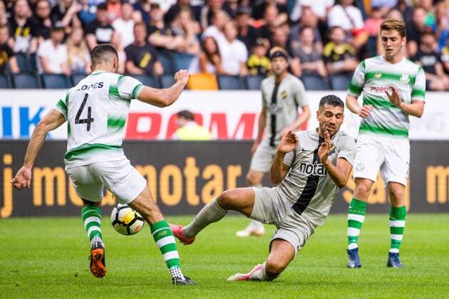 180719 Roberto Lopes of Shamrock Rovers and Stefan Silva of AIK during the UEFA Europa League 1st Qualifying Round Second Leg match between AIK and Shamrock Rovers on July 19, 2018 in Stockholm Copyright: SIMONxHASTEGRD BB180719SH009
