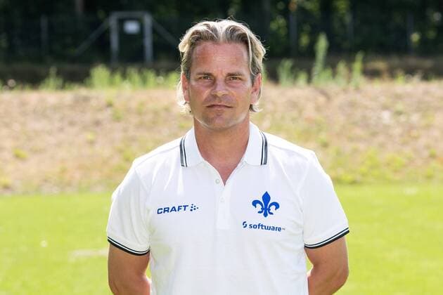 19.07.2018, xfux, Fussball 2.Bundesliga, SV Darmstadt 98 Fototermin Saison 2018 2019, PortraÌˆttermin 2018 2019, emspor, emonline, deloka, v.l. Co Trainer Sascha Franz; (SV Darmstadt 98) Darmstadt