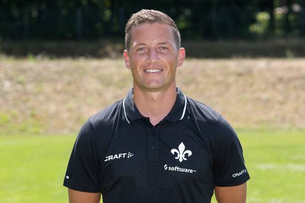 19.07.2018, xfux, Fussball 2.Bundesliga, SV Darmstadt 98 Fototermin Saison 2018 2019, PortraÌˆttermin 2018 2019, emspor, emonline, deloka, v.l. Teammanager Michael Stegmayer; (SV Darmstadt 98) Darmstadt