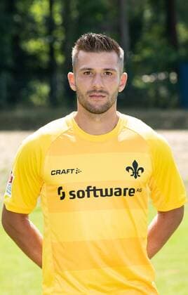 19.07.2018, xfux, Fussball 2.Bundesliga, SV Darmstadt 98 Fototermin Saison 2018 2019, PortraÌˆttermin 2018 2019, emspor, emonline, deloka, v.l. Daniel Heuer Fernandes; (SV Darmstadt 98) Darmstadt