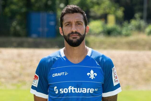 19.07.2018, xfux, Fussball 2.Bundesliga, SV Darmstadt 98 Fototermin Saison 2018 2019, PortraÌˆttermin 2018 2019, emspor, emonline, deloka, v.l. Aytac Sulu; (SV Darmstadt 98) Darmstadt